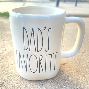 New RAE DUNN Dad’s Favorite Mug Artisan Collection by Magenta 202 Long Letter LL